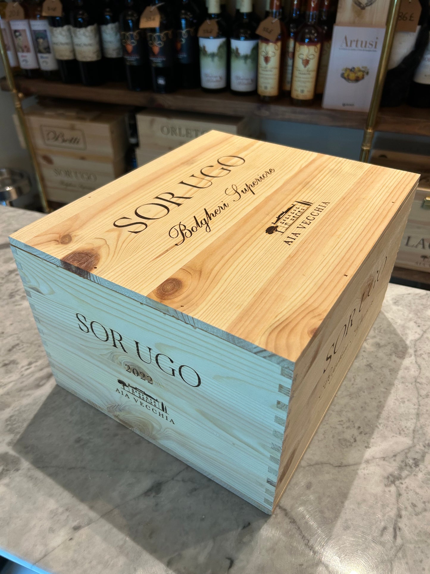 Rosso Bolgheri Superiore 2022 'SOR UGO DOC' 0.75lt x6 in WOODEN BOX Cabernet Sauvignon, Merlot, Cabernet Franc, Petit Verdot Azienda Agricola Aia Vecchia